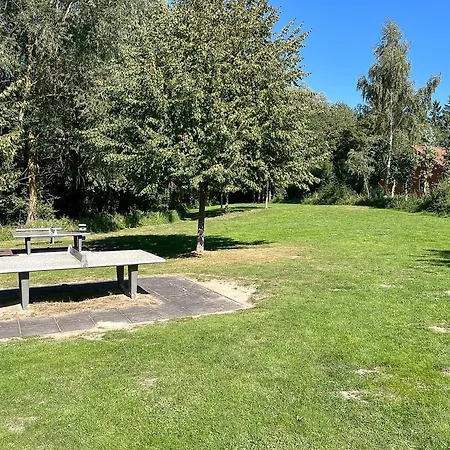 Urlauberdorf Haus 22c 度假居 *